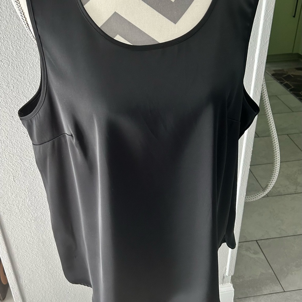 Anne Klein - Elegant Black Sleeveless Satin Top - Size XL